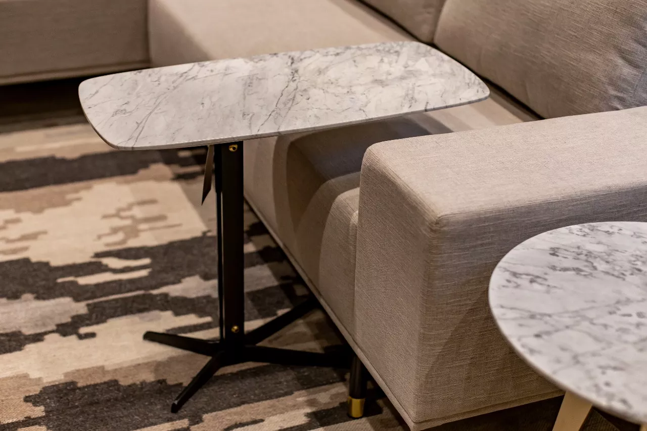 Mesa Auxiliar Pensil