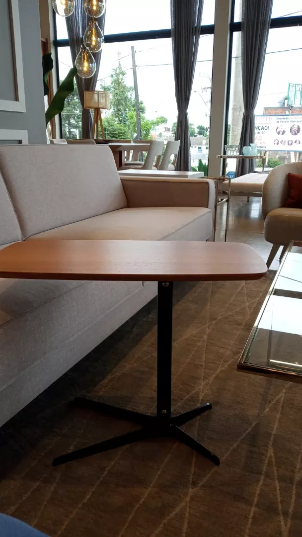 Mesa Auxiliar Pensil