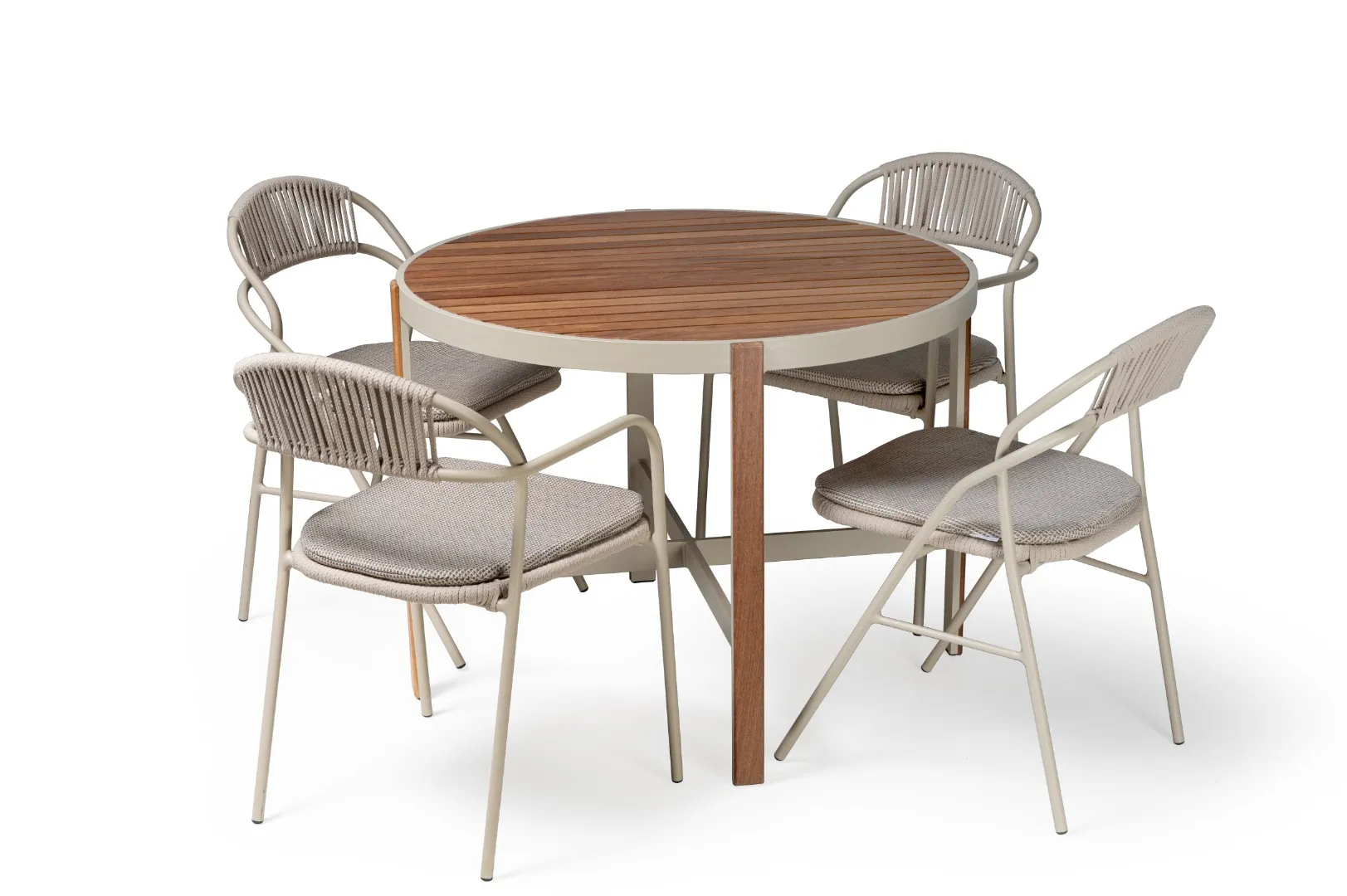 Cadeira Tono Com Braço Com Futon