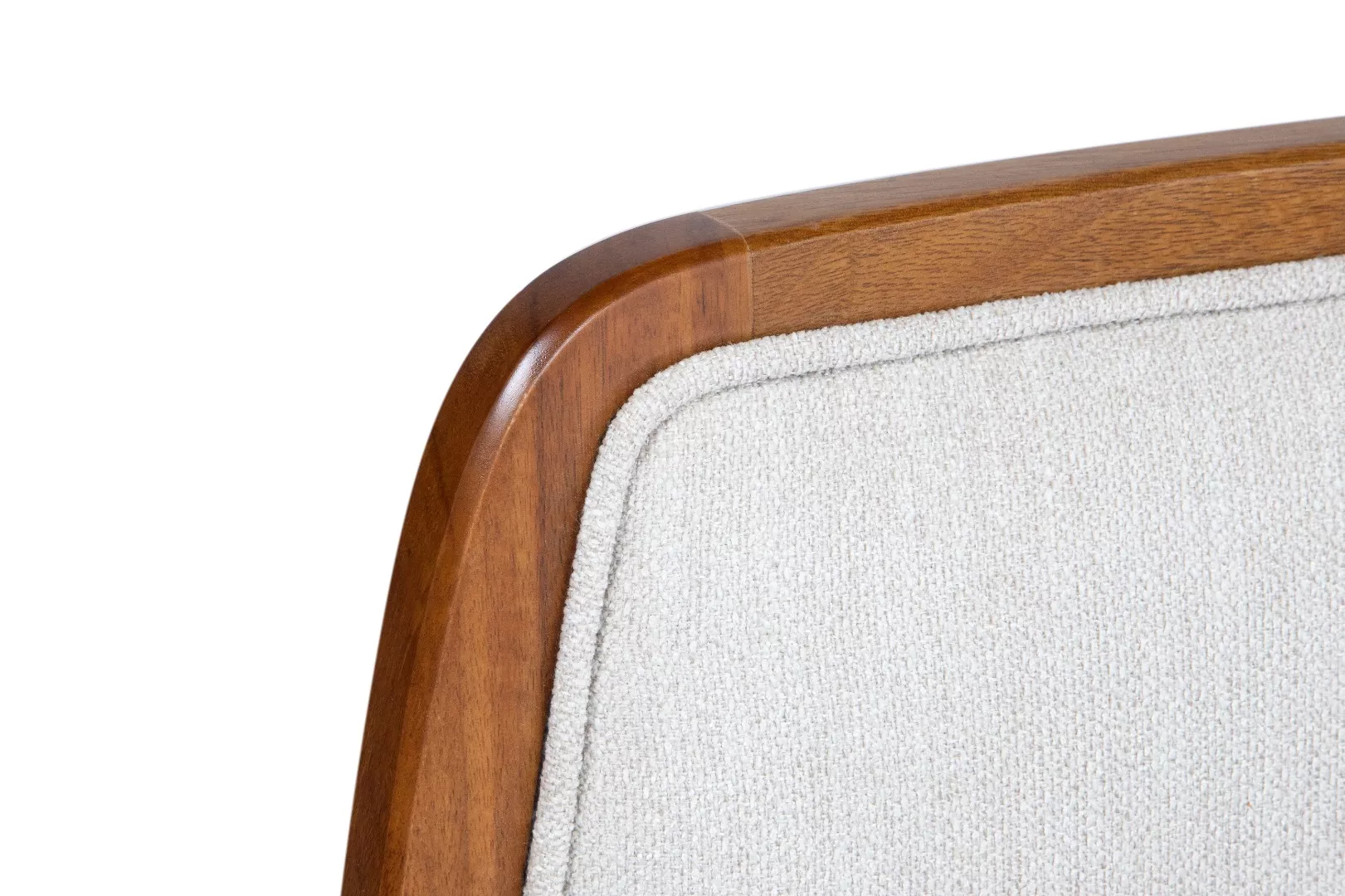 Cadeira Malta Escosto Estofado