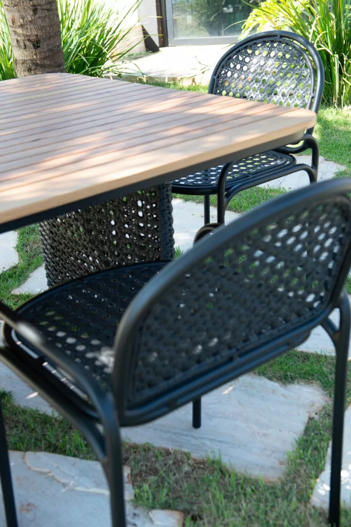 Mesa de Jantar Emília 10L