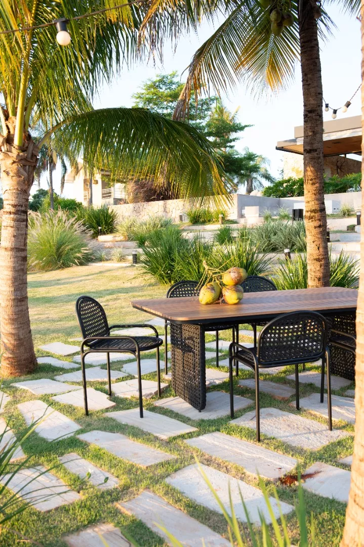 Mesa de Jantar Emília 6L