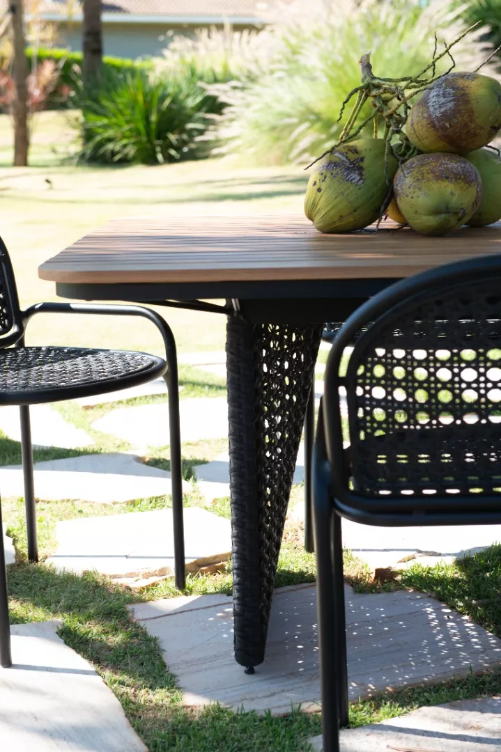 Mesa de Jantar Emília 6L