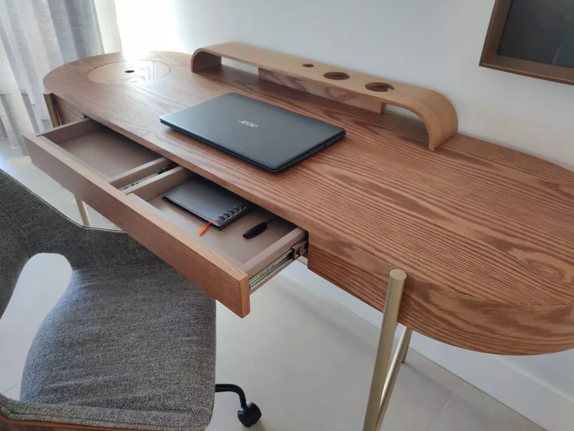 Escrivaninha Gazelle