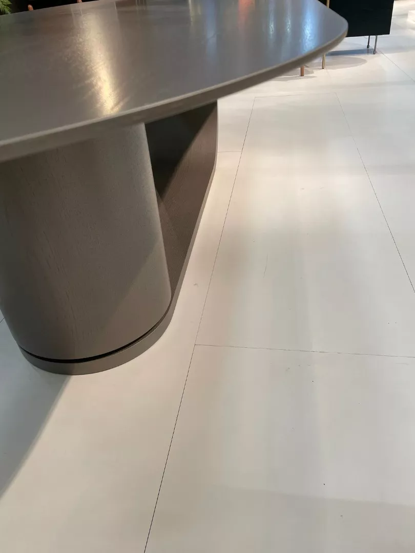 Mesa de Jantar Rotonda