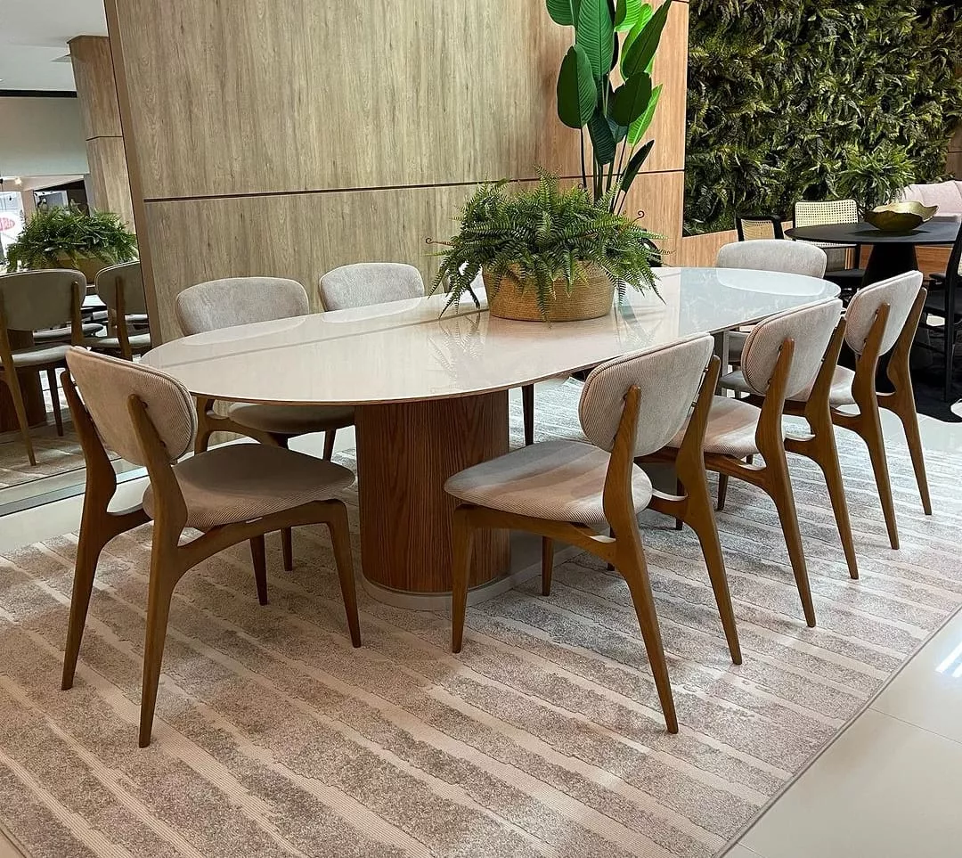 Mesa de Jantar Rotonda