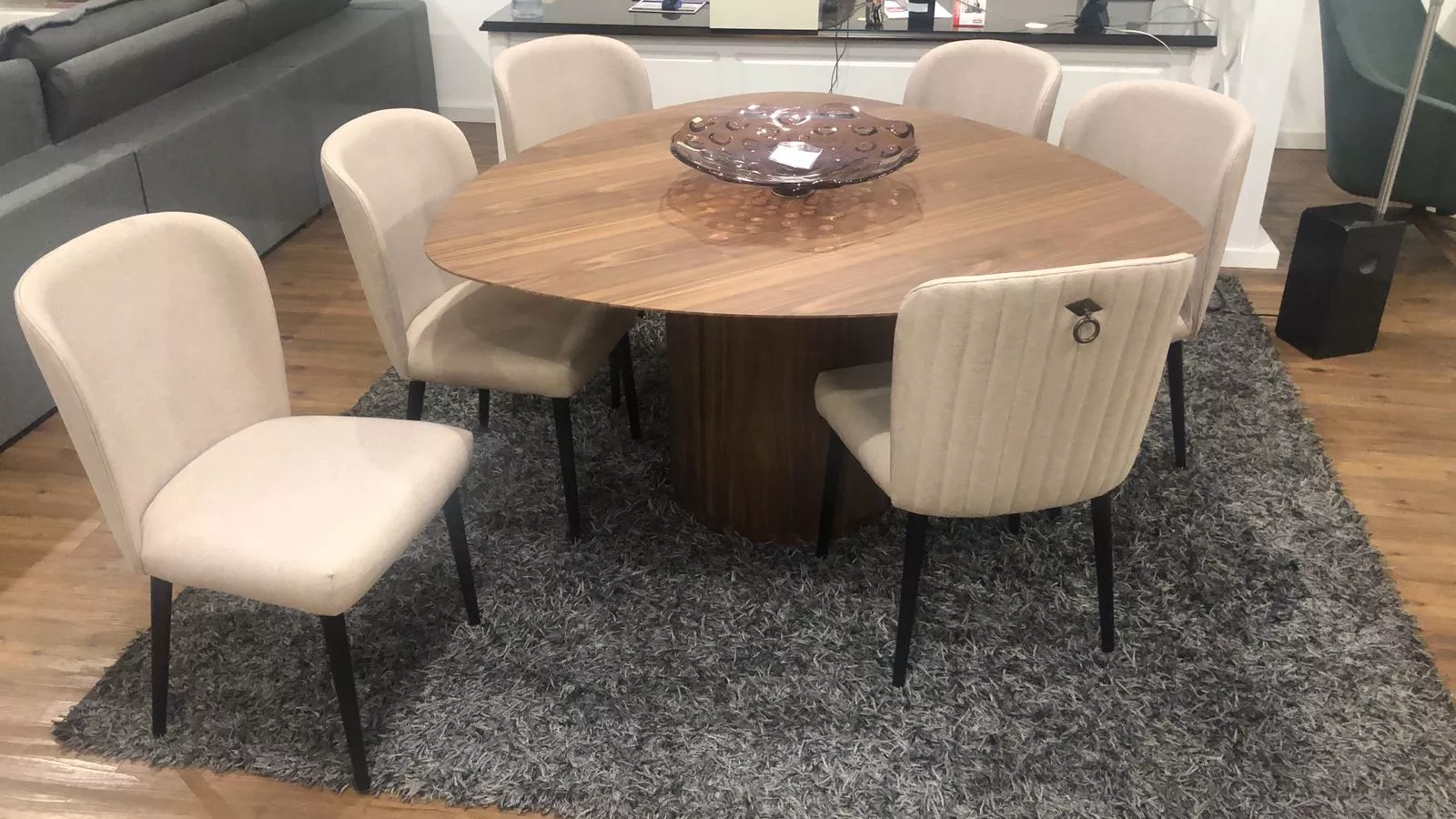 Mesa de Jantar Trois