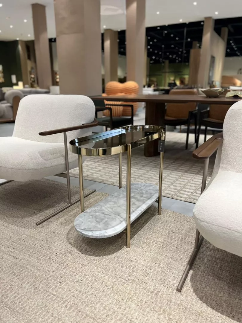 Mesa Auxiliar Nascar