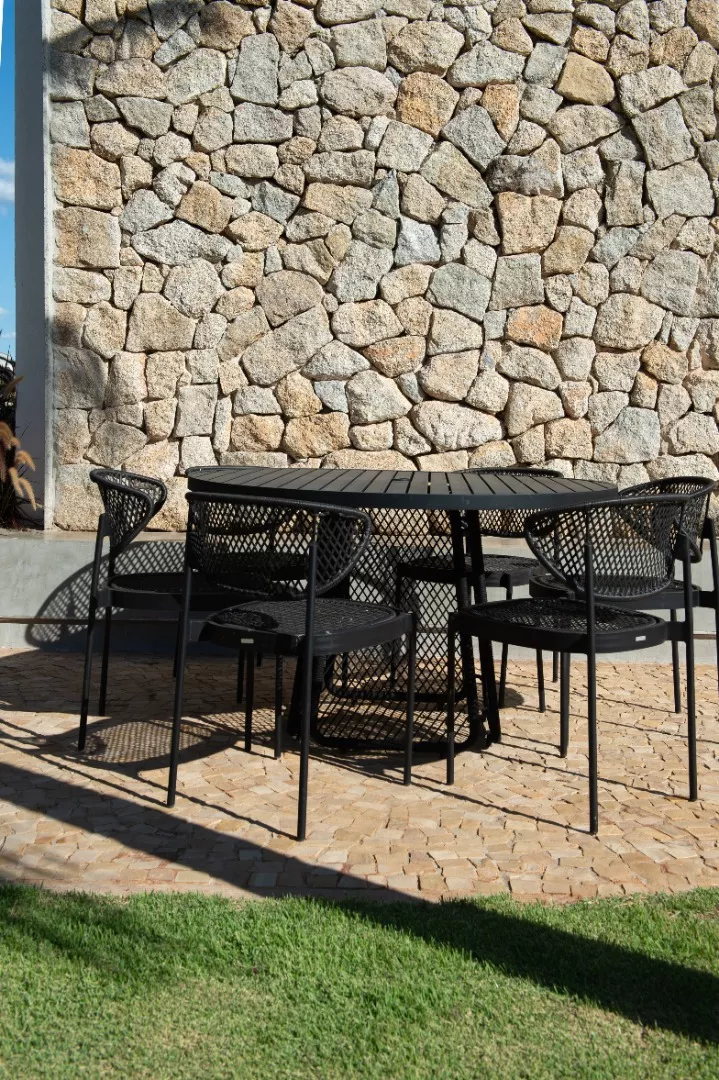 Poltrona Flecheira Com Futon