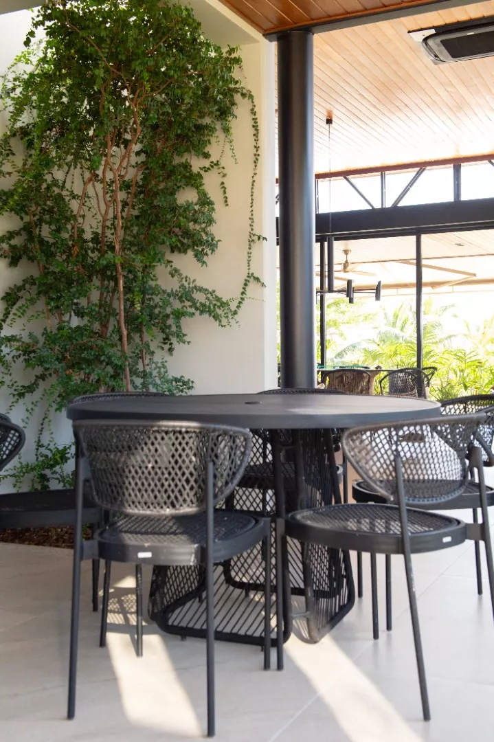 Poltrona Flecheira Com Futon