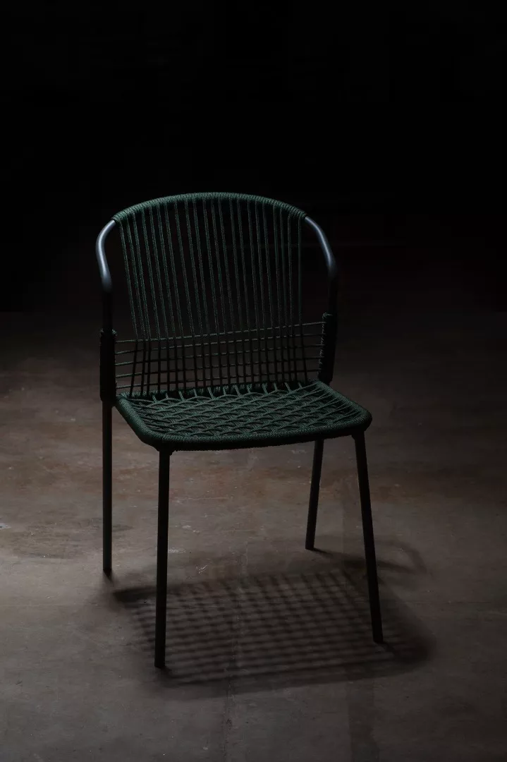 Cadeira Brava Com Futon (Empilhável)