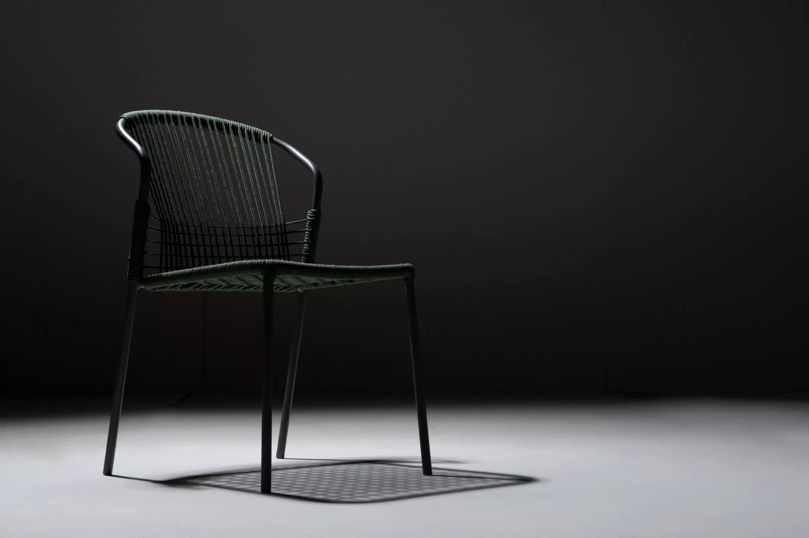 Cadeira Brava Com Futon (Empilhável)