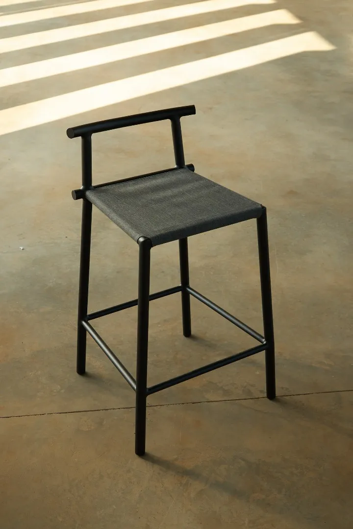 Banqueta Raízes Em Tela