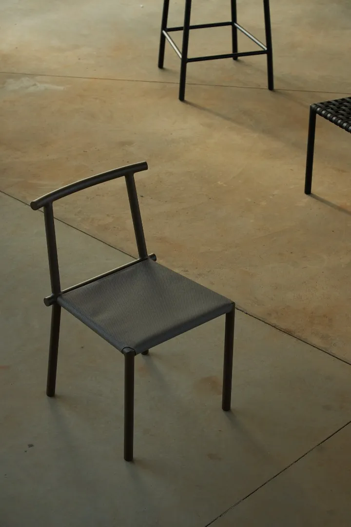 Cadeira Raízes Em Tela