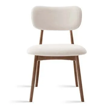 Cadeira Cláudia Estofada