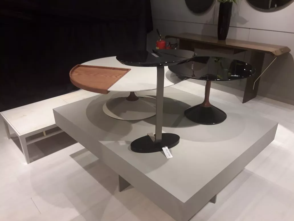 Conjunto Mesa Lateral Lif Oval