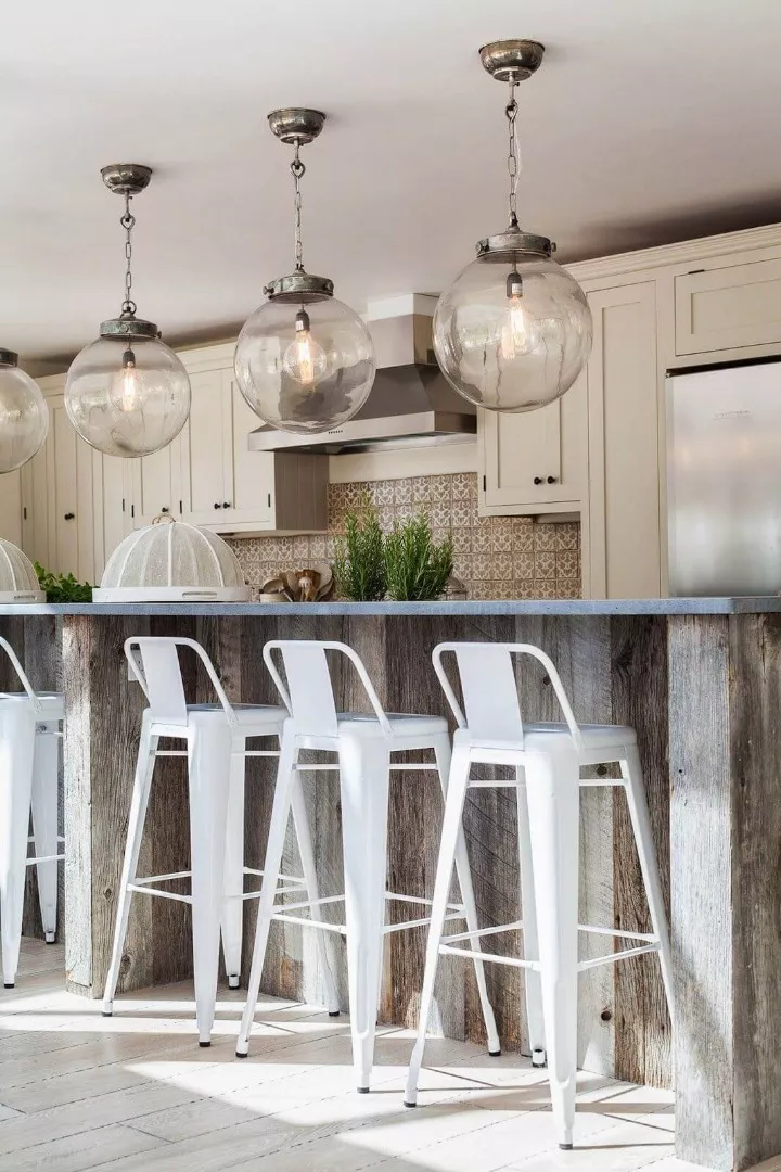 Banqueta Berlim Alta Com Encosto